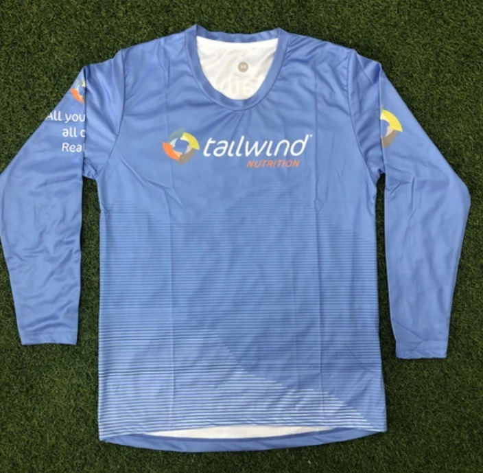 tailwind-shirt-blue-3